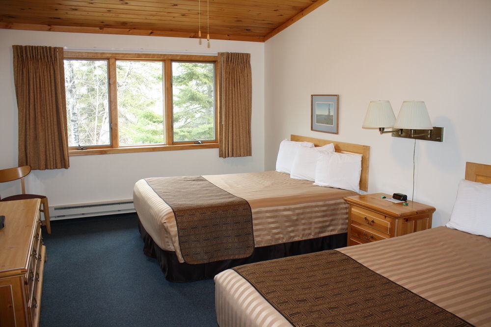 Superior Ridge Resort Motel Schroeder Exterior photo