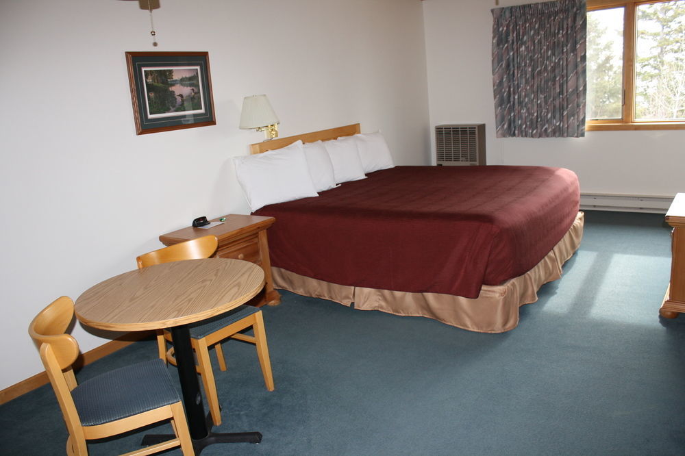 Superior Ridge Resort Motel Schroeder Exterior photo