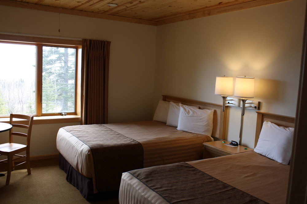 Superior Ridge Resort Motel Schroeder Exterior photo